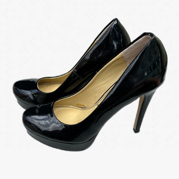 Chinese Laundry Black Patent Stilettos - Picture 6 of 7